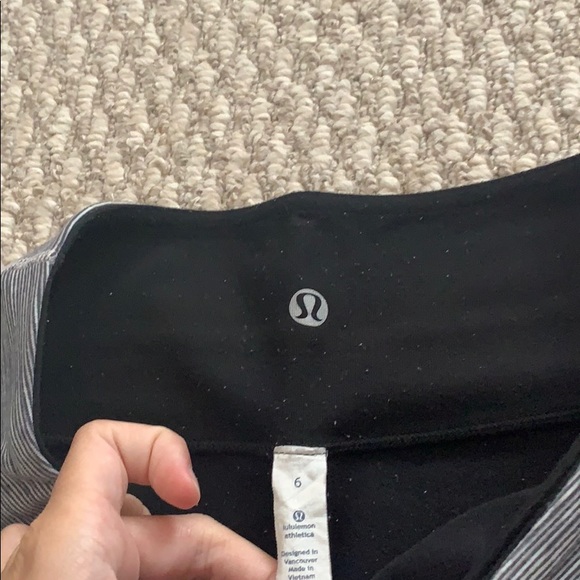 lulu lemon leggings - Picture 3 of 3